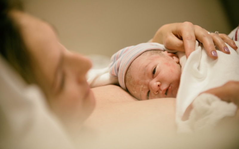 Mơ thấy em bé sơ sinh có ý nghĩa gì? Tìm hiểu cùng Gi8